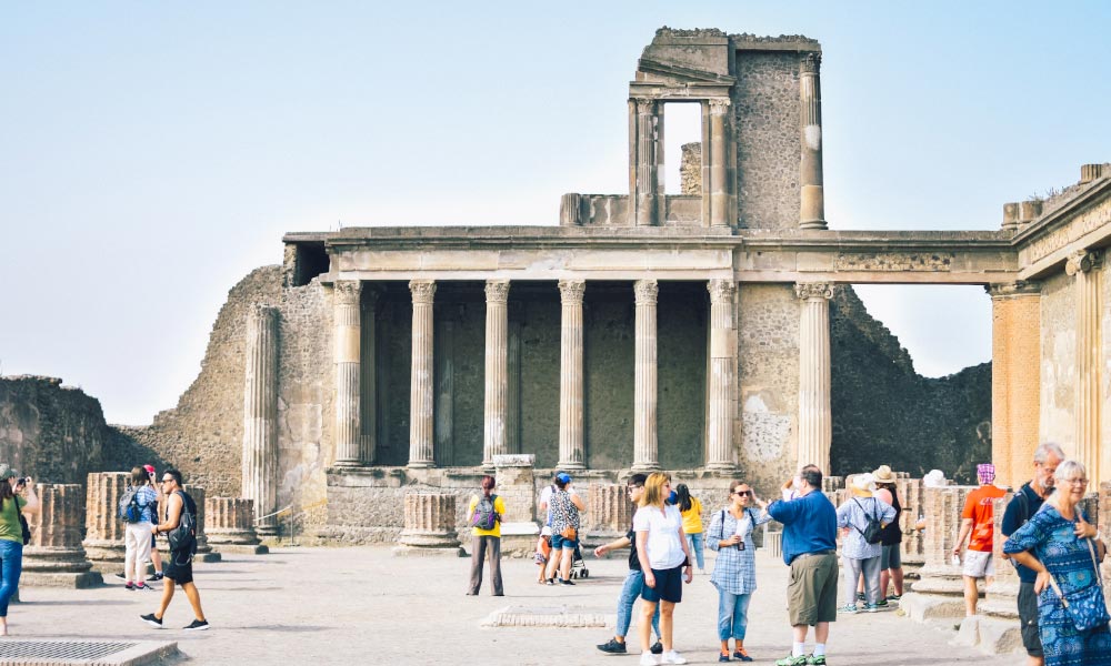 Basilica in the Pompeii forum